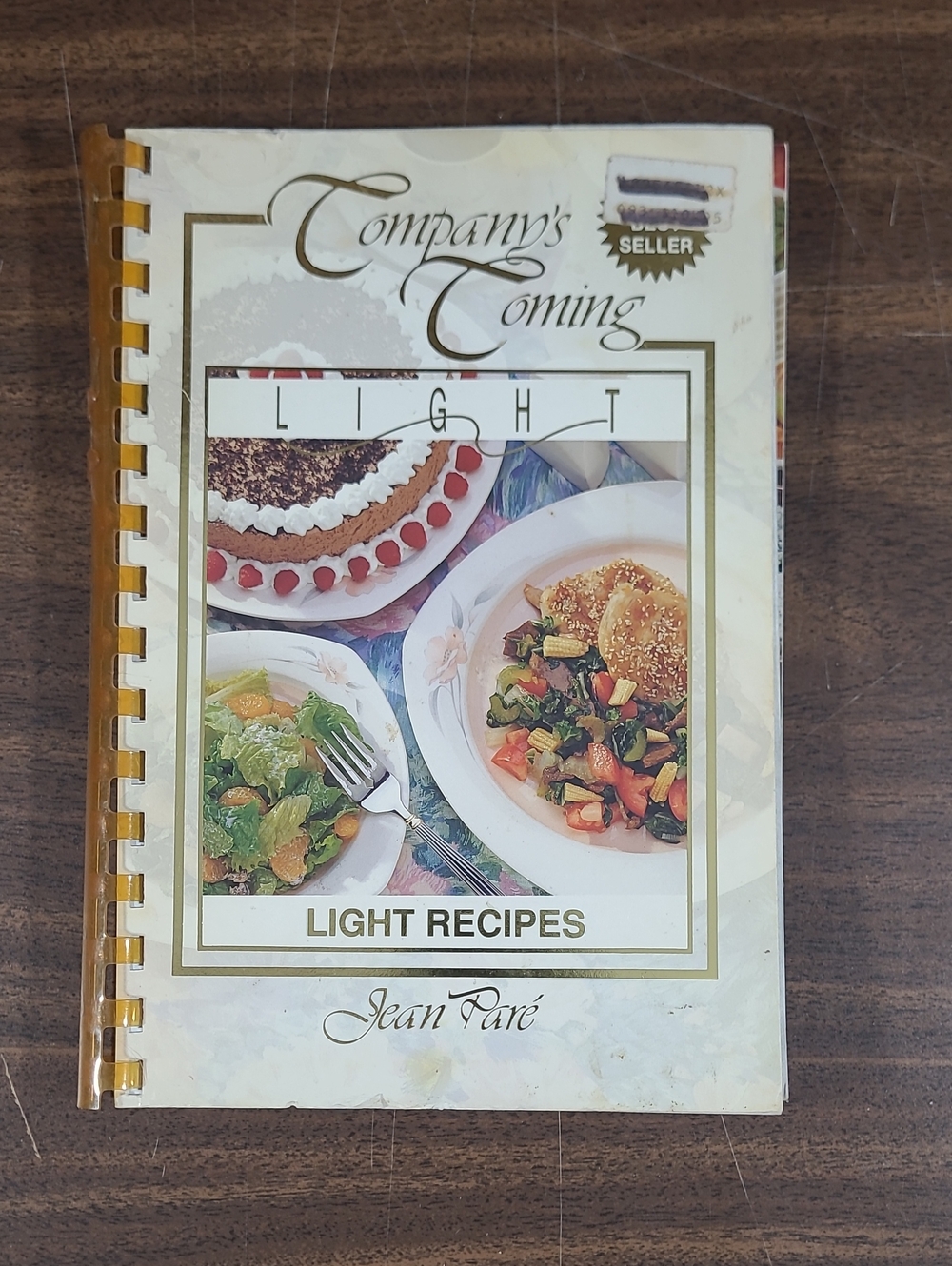 Light Recipes Cookbook by Jean Paré